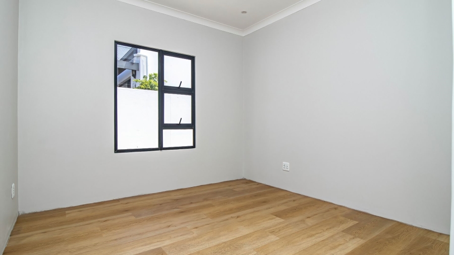 3 Bedroom Property for Sale in Sandbaai Western Cape